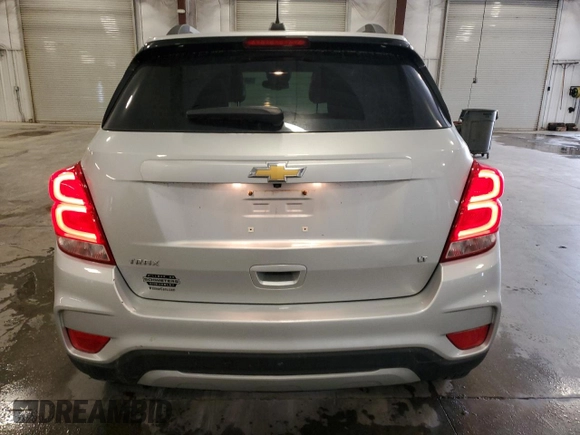 2019 Chevrolet Trax LT z VIN KL7CJLSB6KB960809, wystawiony jako Copart lot #58746455 z przebiegiem 76 342 mil mil oraz Szkoda całkowita • Salvage title. Historia ofert i sprzedaży dostępna na DreamBid. Obrazek 6.