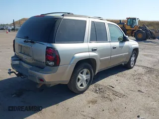 2003 Chevrolet TrailBlazer LTZ with VIN 1GNDT13S132412410, listed as a IAAI auction lot 42208015 with 351,588 mi miles and . Bid and sale history available at DreamBid. Image 4.