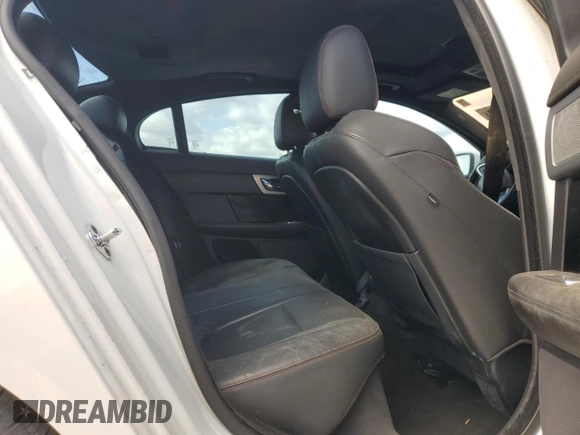 2015 Jaguar XF V6 Portfolio with VIN SAJWA0F72F8U58209, listed as a Copart auction lot 43774645 with Not Provided miles and Clean Title. Bid and sale history available at carsss.com. Image 10.