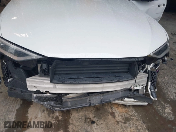 2019 Audi e-tron Premium Plus с VIN WA1LAAGE4KB023803, выставлен на аукционе IAAI как лот 42184693 с пробегом 30 746 миль миль и . История ставок и продаж доступна на DreamBid. Изображение 6.