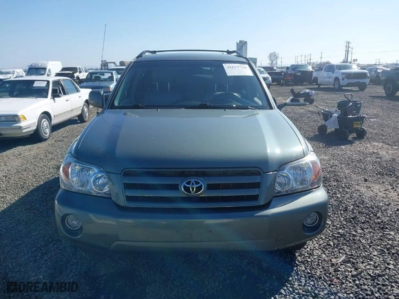2004 Toyota Highlander with VIN JTEEP21AX40043007, listed as a IAAI auction lot 41675720 with 212,330 mi miles. Bid and sale history available at carsss.com. Image 12.