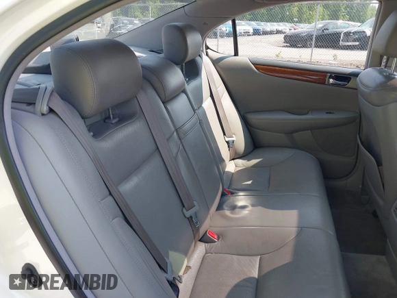 2005 Lexus ES 350 с VIN JTHBA30G155096010, выставлен на аукционе IAAI как лот 42435639 с пробегом 181 186 миль миль и . История ставок и продаж доступна на DreamBid. Изображение 8.