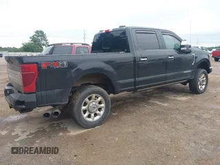 2020 Ford F-250 XL z VIN 1FT7W2BT8LEC53106, wystawiony jako IAAI lot #42106377 z przebiegiem 160 673 mil mil oraz . Historia ofert i sprzedaży dostępna na DreamBid. Obrazek 4.