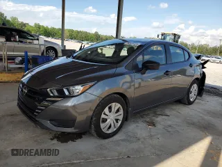 2023 Nissan Versa S z VIN 3N1CN8DV9PL849482, wystawiony jako Copart lot #54531425 z przebiegiem 32 571 mil mil oraz Szkoda całkowita • Salvage title. Historia ofert i sprzedaży dostępna na DreamBid. Obrazek 1.