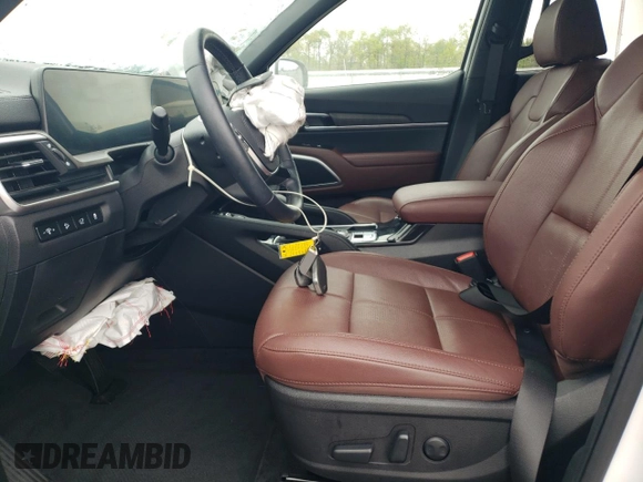 2024 Kia Telluride EX X-Line with VIN 5XYP3DGC2RG471586, listed as a Copart auction lot 54709205 with 13,816 mi miles and Clean title. Bid and sale history available at DreamBid. Image 7.