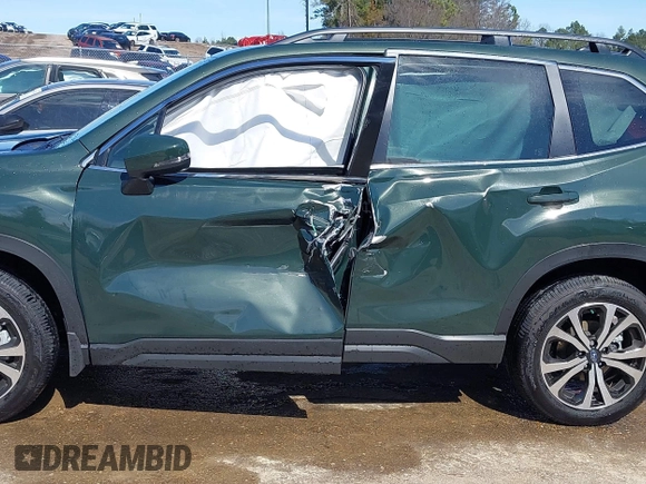 2024 Subaru Forester Limited with VIN JF2SKALC0RH430903, listed as a IAAI auction lot 41609553 with 6,050 mi miles. Bid and sale history available at carsss.com. Image 6.