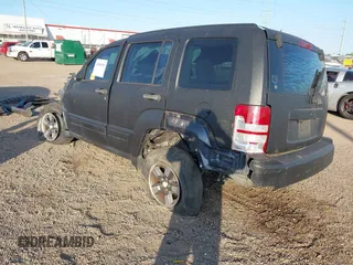 2008 Jeep Liberty Sport with VIN 1J8GP28K98W245697, listed as a IAAI auction lot 40896591 with Not Provided miles. Bid and sale history available at carsss.com. Image 3.