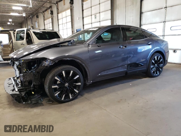 2024 Toyota Crown Platinum with VIN JTDAFAAF2R3010004, listed as a Copart auction lot 79847614 with 1,215 mi miles and Salvage Title. Bid and sale history available at DreamBid. Image 1.