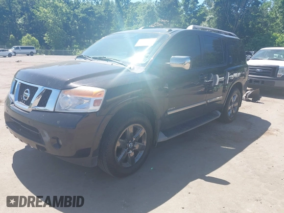 2014 Nissan Armada Platinum z VIN 5N1BA0NE9EN611807, wystawiony jako IAAI lot #42297717 z przebiegiem 199 541 mil mil oraz . Historia ofert i sprzedaży dostępna na DreamBid. Obrazek 2.