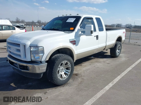 2008 Ford F-250 XL z VIN 1FTSX21RX8EB63847, wystawiony jako IAAI lot #41794531 z przebiegiem 263 884 mil mil oraz . Historia ofert i sprzedaży dostępna na DreamBid. Obrazek 2.