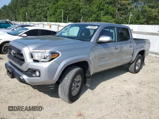 2017 Toyota Tacoma SR5 z VIN 3TMCZ5AN5HM082763, wystawiony jako Copart lot #64108925 z przebiegiem 51 375 mil mil oraz Szkoda całkowita • Salvage title. Historia ofert i sprzedaży dostępna na DreamBid. Obrazek 1.