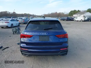 2024 Audi Q3 S line Premium Plus z VIN WA1EECF39R1107267, wystawiony jako IAAI lot #40791219 z przebiegiem 26 658 mil mil oraz . Historia ofert i sprzedaży dostępna na DreamBid. Obrazek 16.
