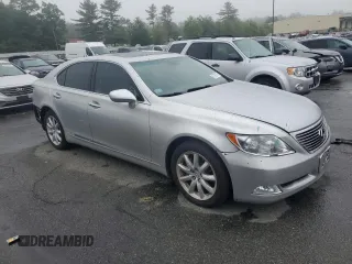 2008 Lexus LS 460 with VIN JTHBL46F185071661, listed as a Copart auction lot 57762175 with 122,958 mi miles and Clean title. Bid and sale history available at DreamBid. Image 4.