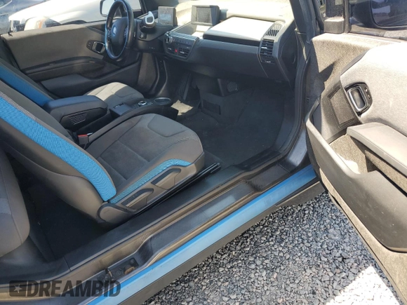 2017 BMW i3 with VIN WBY1Z8C5XHV551520, listed as a Copart auction lot 53878525 with 122,649 mi miles and Salvage Title. Bid and sale history available at carsss.com. Image 8.