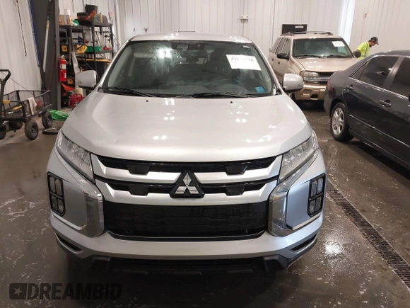 2020 Mitsubishi Outlander ES z VIN JA4AR3AU1LU020245, wystawiony jako IAAI lot #42155598 z przebiegiem 70 249 mil mil oraz . Historia ofert i sprzedaży dostępna na DreamBid. Obrazek 12.