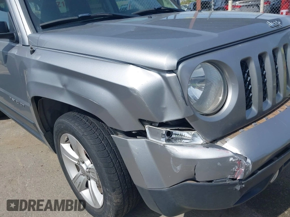 2017 Jeep Patriot Latitude with VIN 1C4NJPFBXHD182248, listed as a IAAI auction lot 41981701 with 82,466 mi miles and . Bid and sale history available at DreamBid. Image 6.