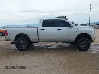 2017 Ram 2500 Tradesman with VIN 3C6UR5CLXHG767606, listed as a IAAI auction lot 41403683 with 175,441 mi miles and . Bid and sale history available at DreamBid. Image 13.