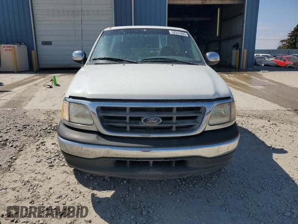 2000 Ford F-150 XL with VIN 1FTRF17W3YNB65349, listed as a Copart auction lot 52551895 with Not provided miles and Salvage title. Bid and sale history available at DreamBid. Image 5.
