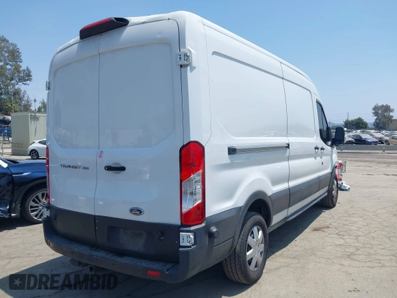 2019 Ford Transit with VIN 1FTBW2CM1KKB41975, listed as a IAAI auction lot 42444285 with 160,744 mi miles and . Bid and sale history available at DreamBid. Image 4.