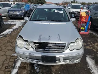 2006 Mercedes-Benz C 280 Luxury with VIN WDBRF92H06F784360, listed as a Copart auction lot 44264555 with Not Provided miles and Salvage Title. Bid and sale history available at DreamBid. Image 5.