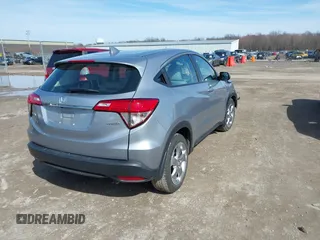 2022 Honda HR-V LX with VIN 3CZRU6H32NM736398, listed as a IAAI auction lot 41859975 with 17,573 mi miles. Bid and sale history available at carsss.com. Image 4.
