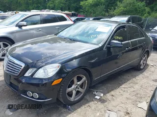 2011 Mercedes-Benz E 350 Luxury с VIN WDDHF8HB8BA464226, выставлен на аукционе IAAI как лот 42392613 с пробегом 167 269 миль миль и . История ставок и продаж доступна на DreamBid. Изображение 2.