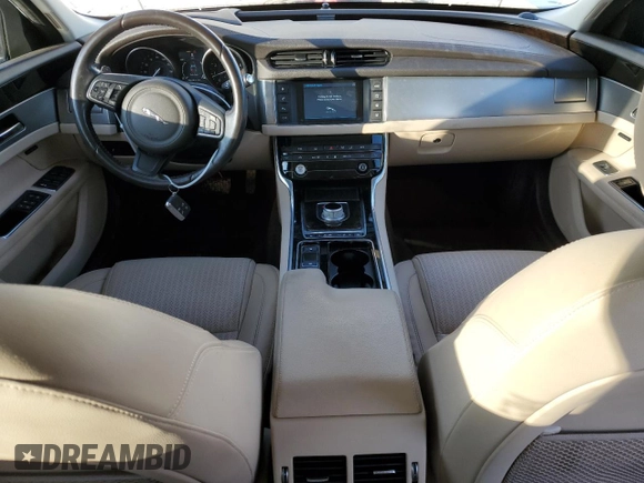 2016 Jaguar XF 35t Prestige with VIN SAJBE4BV3GCY09156, listed as a Copart auction lot 82657394 with 43,171 mi miles and Salvage Title. Bid and sale history available at carsss.com. Image 8.