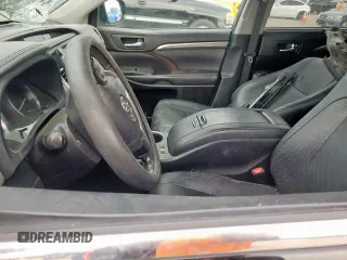 2019 Toyota Highlander Limited z VIN 5TDDZRFH0KS922888, wystawiony jako Copart lot #57443975 z przebiegiem 65 823 mil mil oraz Czysty tytuł • Clean title. Historia ofert i sprzedaży dostępna na DreamBid. Obrazek 7.