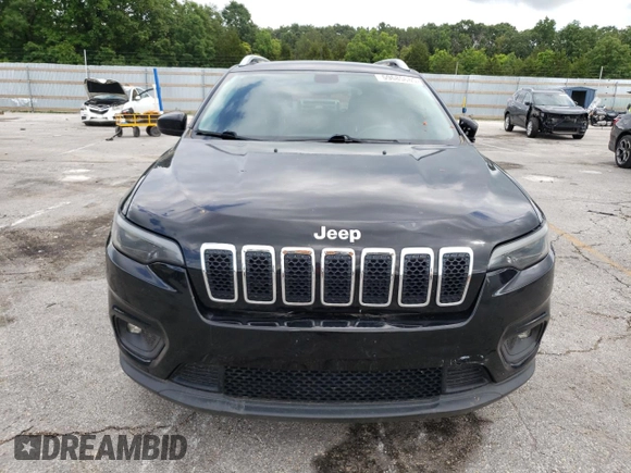 2019 Jeep Cherokee Latitude with VIN 1C4PJLCX7KD331871, listed as a Copart auction lot 59685665 with 90,787 mi miles and Salvage title. Bid and sale history available at DreamBid. Image 5.