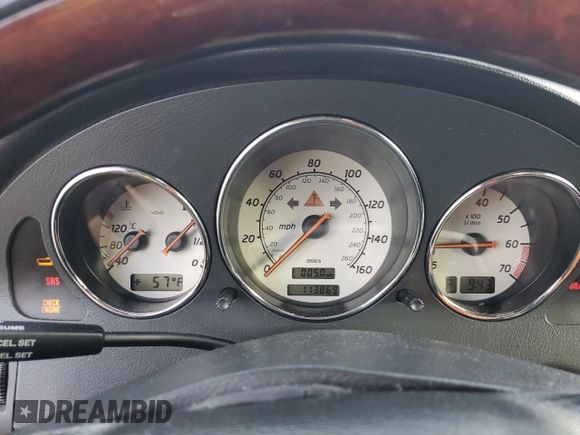 2001 Mercedes-Benz SLK 230/320 z VIN WDBKK65F81F197435, wystawiony jako Copart lot #51114955 z przebiegiem 113 869 mil mil oraz Szkoda całkowita • Salvage title. Historia ofert i sprzedaży dostępna na DreamBid. Obrazek 9.