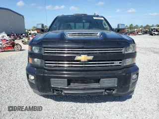 2018 Chevrolet Silverado 3500HD LTZ z VIN 1GC4K0EYXJF290952, wystawiony jako Copart lot #51465495 z przebiegiem Nie podano mil oraz Tytuł czysty. Historia ofert i sprzedaży dostępna na DreamBid. Obrazek 5.