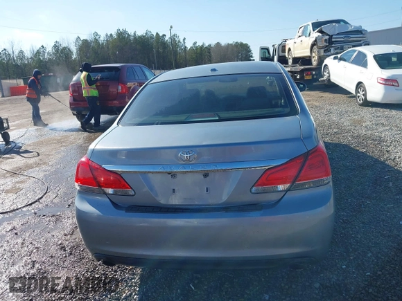 2012 Toyota Avalon z VIN 4T1BK3DB5CU456391, wystawiony jako IAAI lot #41388405 z przebiegiem 107 280 mil mil oraz . Historia ofert i sprzedaży dostępna na DreamBid. Obrazek 17.