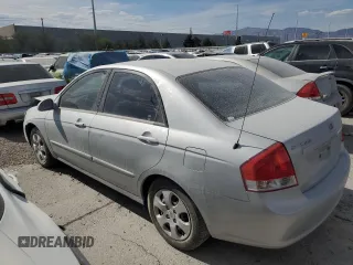 2007 Kia Spectra EX with VIN KNAFE121875442865, listed as a Copart auction lot 46743325 with 82,267 mi miles and Salvage Title. Bid and sale history available at carsss.com. Image 2.