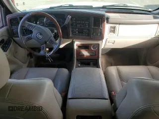 2005 Cadillac Escalade with VIN 1GYEC63N25R206845, listed as a Copart auction lot 80665184 with 203,282 mi miles and Clean title. Bid and sale history available at DreamBid. Image 8.