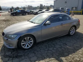 2011 BMW 3 Series 328i z VIN WBADW7C58BE545219, wystawiony jako Copart lot #47446355 z przebiegiem 182 392 mil mil oraz Szkoda całkowita • Salvage title. Historia ofert i sprzedaży dostępna na DreamBid. Obrazek 1.