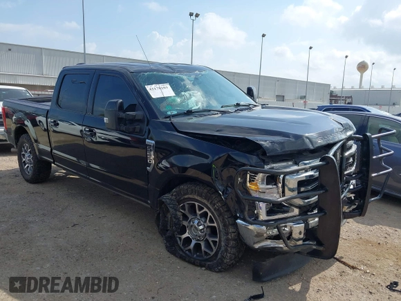 2020 Ford F-250 XL z VIN 1FT7W2BN1LEE18561, wystawiony jako IAAI lot #42178103 z przebiegiem 103 408 mil mil oraz . Historia ofert i sprzedaży dostępna na DreamBid. Obrazek 1.