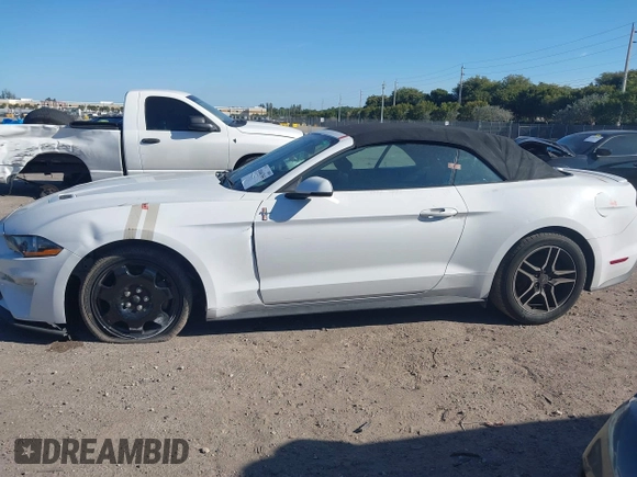 2019 Ford Mustang EcoBoost z VIN 1FATP8UH8K5162526, wystawiony jako IAAI lot #41846704 z przebiegiem 84 527 mil mil oraz . Historia ofert i sprzedaży dostępna na DreamBid. Obrazek 15.