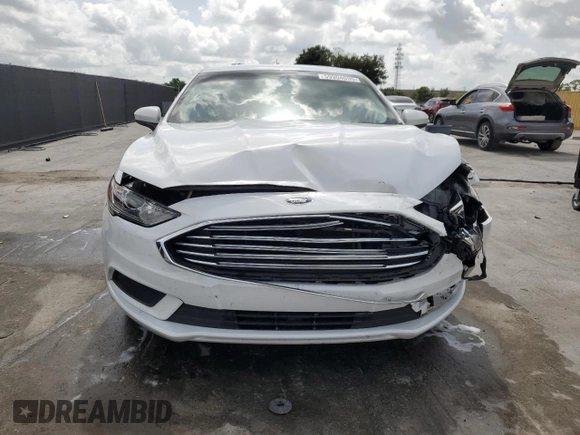 2017 Ford Fusion SE with VIN 3FA6P0H78HR163746, listed as a Copart auction lot 59904035 with 78,811 mi miles and Salvage title. Bid and sale history available at DreamBid. Image 5.