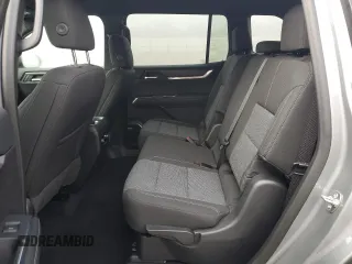 2025 GMC Acadia FWD Elevation z VIN 1GKENKRS2SJ130256, wystawiony jako Copart lot #41656905 z przebiegiem 1 664 mil mil oraz Czysty tytuł • Clean title. Historia ofert i sprzedaży dostępna na DreamBid. Obrazek 11.