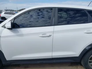 2016 Hyundai Tucson SE with VIN KM8J23A46GU224048, listed as a IAAI auction lot 41860584 with 137,938 mi miles. Bid and sale history available at carsss.com. Image 15.