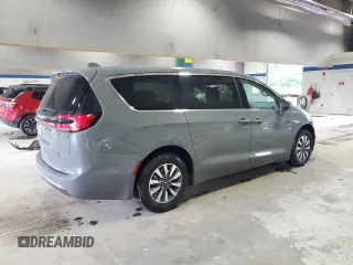 2021 Chrysler Pacifica Hybrid Touring L with VIN 2C4RC1L72MR596429, listed as a Copart auction lot 53859345 with 97,218 mi miles and Salvage title. Bid and sale history available at DreamBid. Image 3.