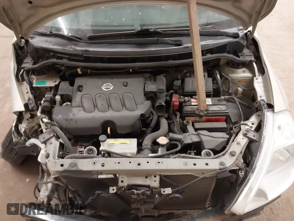 2008 Nissan Versa S z VIN 3N1BC11EX8L360197, wystawiony jako IAAI lot #41382985 z przebiegiem 79 656 mil mil oraz . Historia ofert i sprzedaży dostępna na DreamBid. Obrazek 10.
