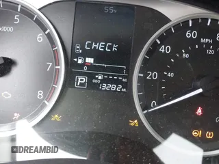 2024 Nissan Versa S z VIN 3N1CN8DV4RL865799, wystawiony jako IAAI lot #42044021 z przebiegiem 13 282 mil mil oraz . Historia ofert i sprzedaży dostępna na DreamBid. Obrazek 16.