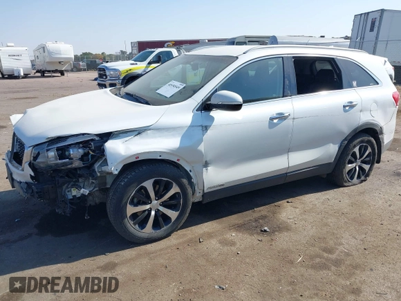2016 Kia Sorento EX with VIN 5XYPHDA56GG015664, listed as a IAAI auction lot 40550549 with 163,190 mi miles. Bid and sale history available at carsss.com. Image 17.
