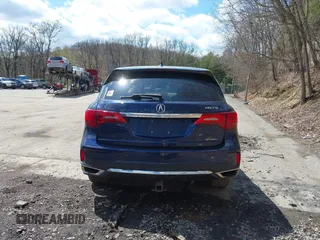 2018 Acura MDX Technology with VIN 5J8YD4H57JL005535, listed as a IAAI auction lot 42027222 with 91,082 mi miles and . Bid and sale history available at DreamBid. Image 17.