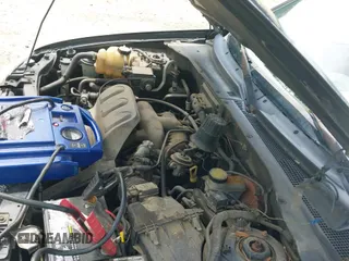 2002 Ford Escape XLT Choice с VIN 1FMYU031X2KA92913, выставлен на аукционе IAAI как лот 42867212 с пробегом 219 557 миль миль и . История ставок и продаж доступна на DreamBid. Изображение 12.