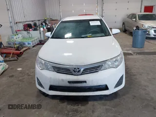2014 Toyota Camry L with VIN 4T1BF1FK4EU763009, listed as a IAAI auction lot 41615134 with 165,293 mi miles and . Bid and sale history available at carsss.com. Image 12.