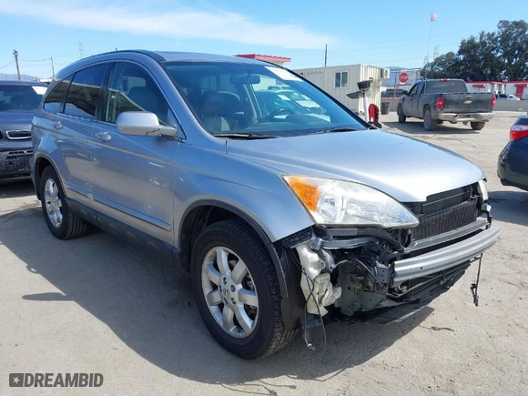 2008 Honda CR-V EX-L with VIN JHLRE38738C015147, listed as a IAAI auction lot 41921718 with 88,986 mi miles. Bid and sale history available at carsss.com. Image 1.
