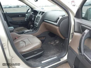 2013 GMC Acadia SLT with VIN 1GKKVRKD6DJ212033, listed as a IAAI auction lot 41560230 with 139,824 mi miles. Bid and sale history available at carsss.com. Image 5.