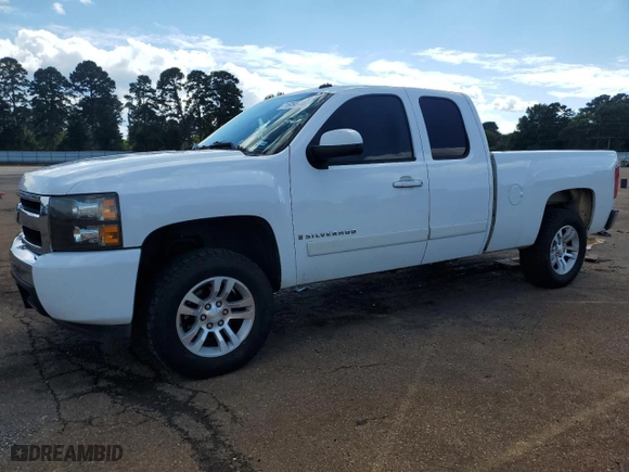 2008 Chevrolet Silverado 1500 LT w/2LT with VIN 1GCEC19J98Z295928, listed as a Copart auction lot 71609814 with 244,062 mi miles and Salvage Title. Bid and sale history available at carsss.com. Image 1.